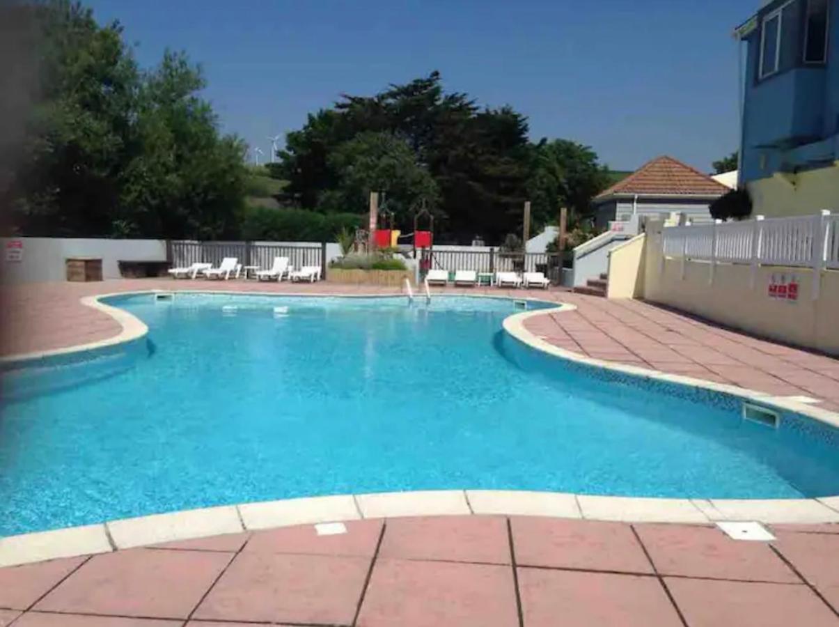 New Quay Riverwood Lodge מראה חיצוני תמונה