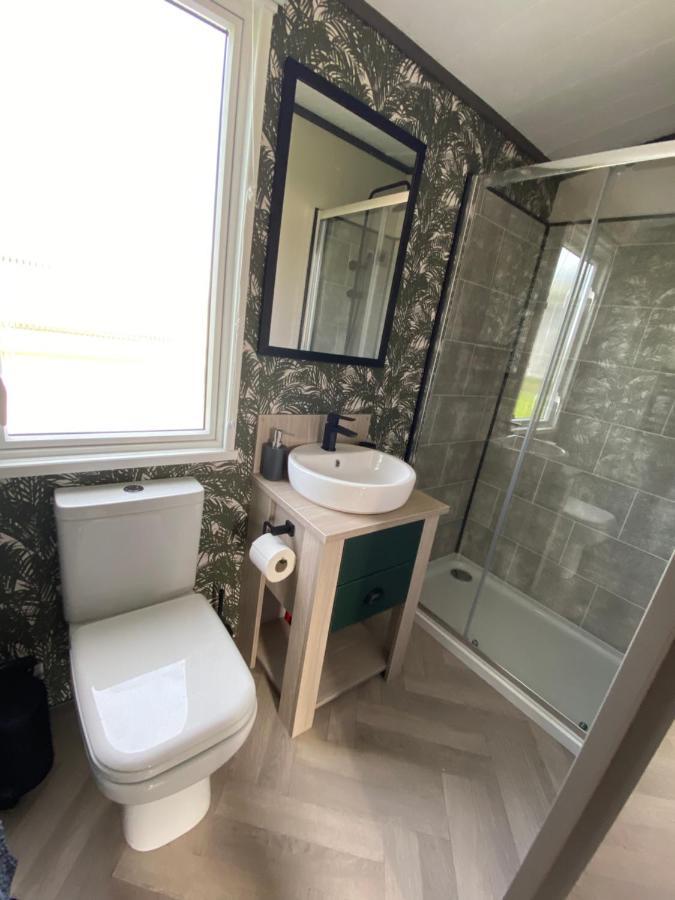 New Quay Riverwood Lodge מראה חיצוני תמונה